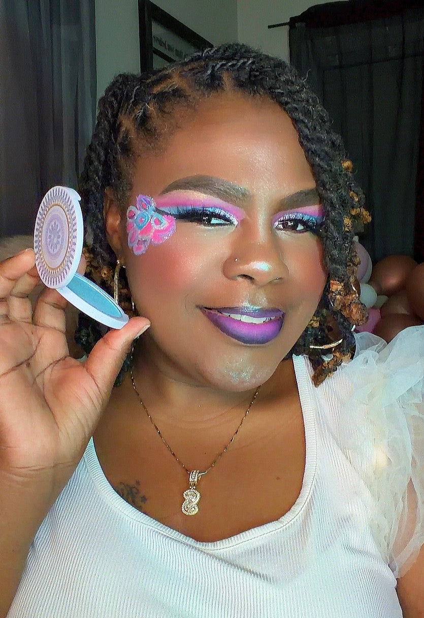 DIAMONIQUE & PEARL COMPACT HIGHLIGHTERS